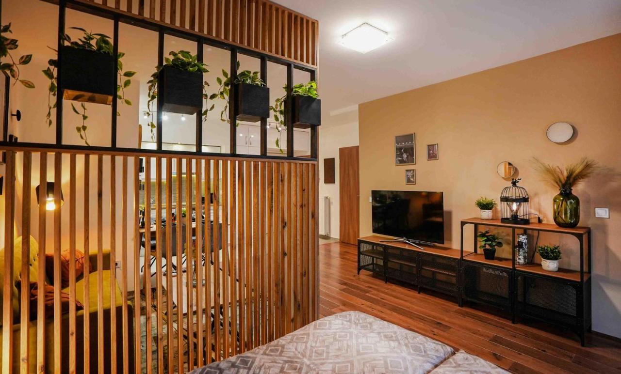 Danube Family Premium Apartament